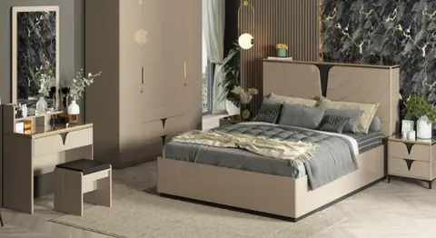 Spacewood Royce Bedroom Set